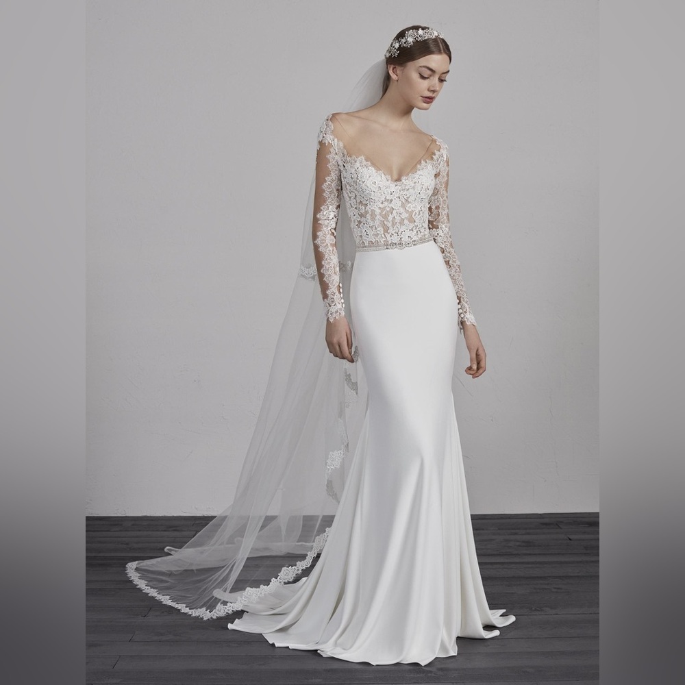 Long Sleeve Crepe Wedding Dresss